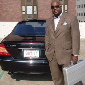 Meet your Posher, Lyle